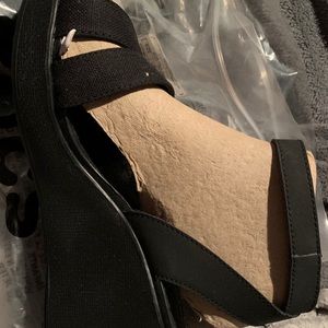 Croc wedge sandals